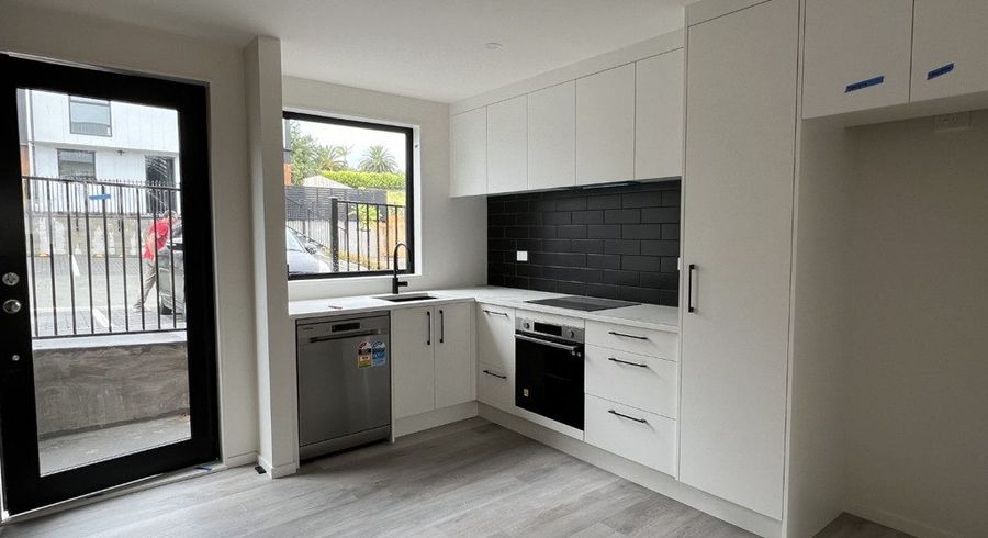  at 34 Ara Mara Hua, Henderson, Waitakere City, Auckland