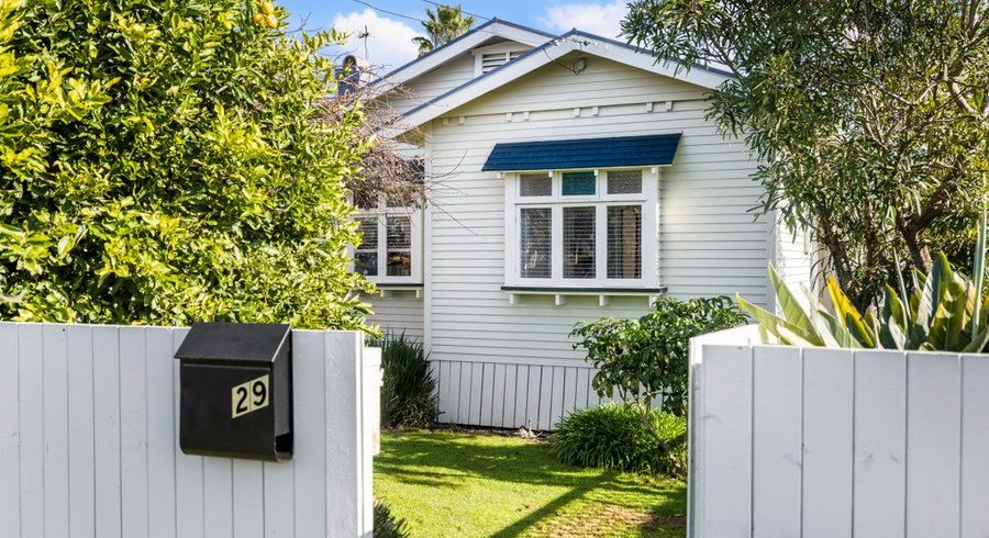  at 29 Harlston Road, Mount Albert, Auckland