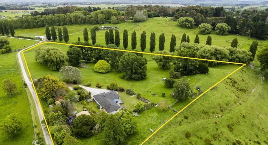  at 575B Back Ormond Road, Makauri, Gisborne