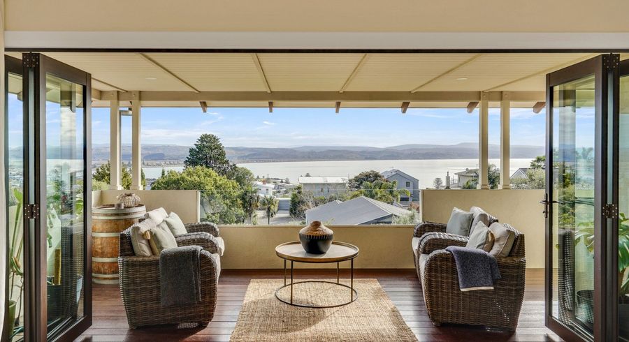  at 22 Coleman Terrace, Hospital Hill, Napier, Hawke's Bay
