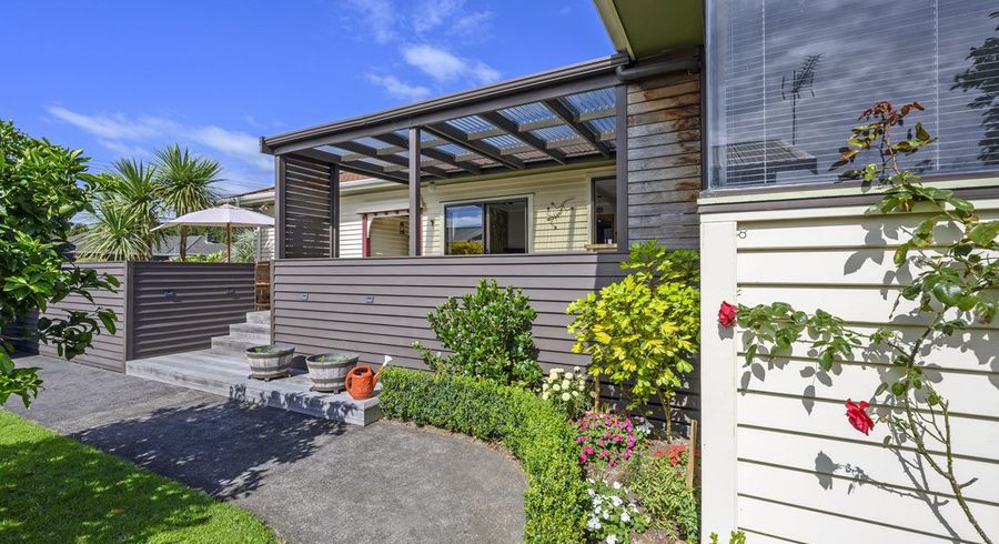  at 76 Brooklands Road, Brooklands, New Plymouth