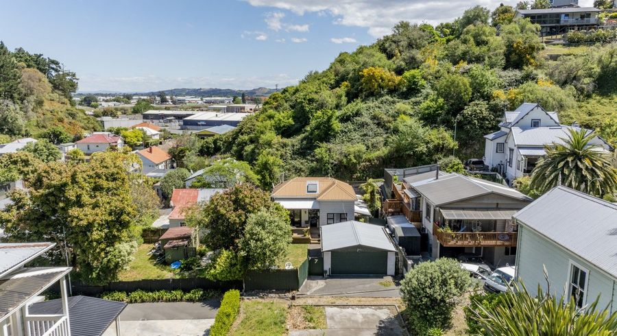  at 1A Little Burke Street, Hospital Hill, Napier, Hawke's Bay