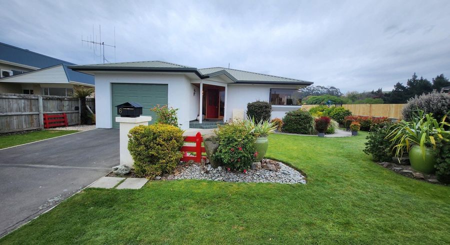  at 6 Kenilworth Road, Oamaru North, Oamaru