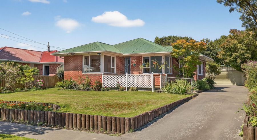  at 11 Bevington Street, Avonhead, Christchurch City, Canterbury