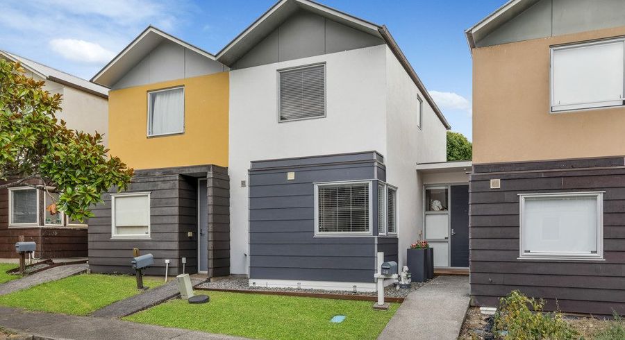  at 48 Kirikiri Lane, East Tamaki, Auckland