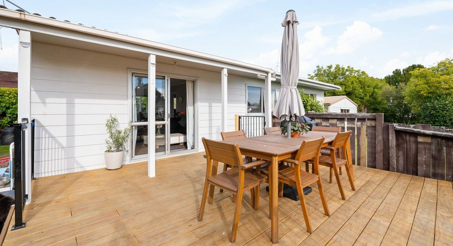  at 2 Dale Place, Saint Andrews, Hamilton, Waikato