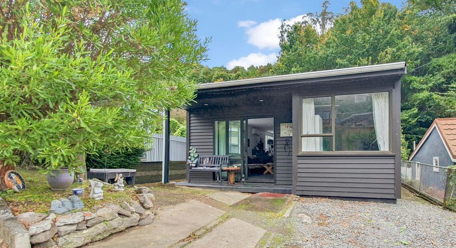  at 38 Hawkhurst Road, Lyttelton, Lyttelton
