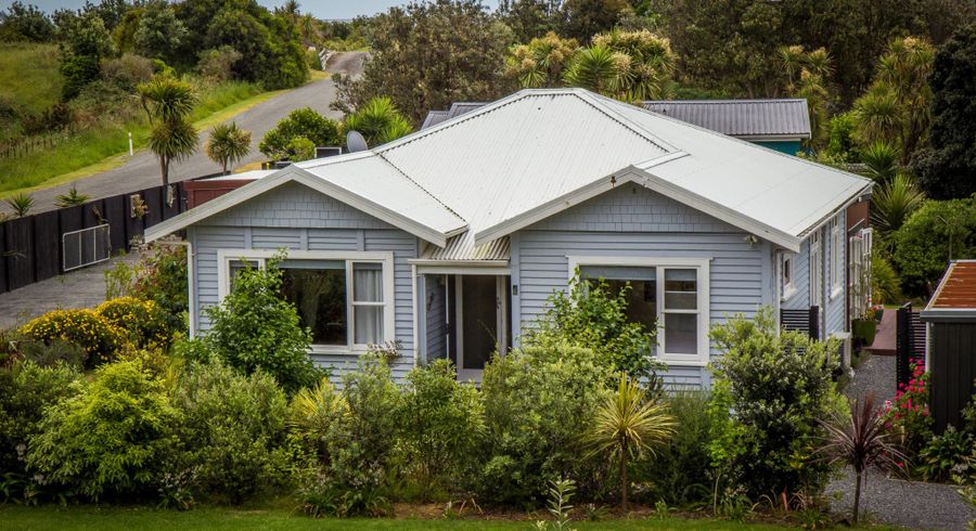  at 6 Paetawa Road, Peka Peka, Waikanae