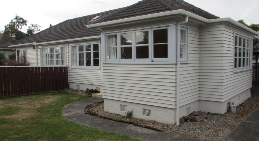  at 16 Millar Street, Terrace End, Palmerston North, Manawatu / Whanganui