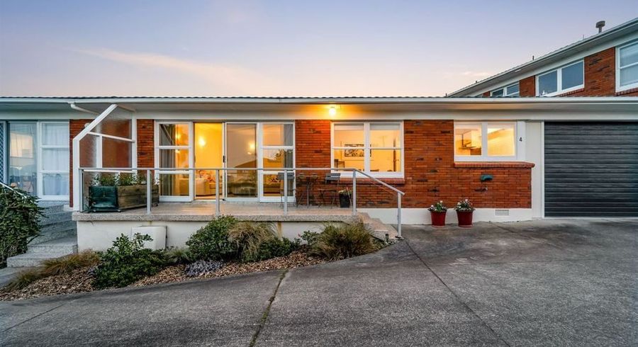  at 4/2 Argyle Terrace, Milford, North Shore City, Auckland