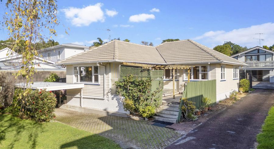  at 4 Korau Road, Epsom, Auckland City, Auckland