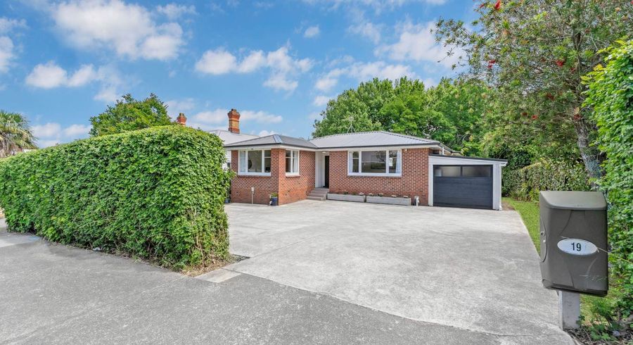  at 19 Green Lane East, Remuera, Auckland City, Auckland