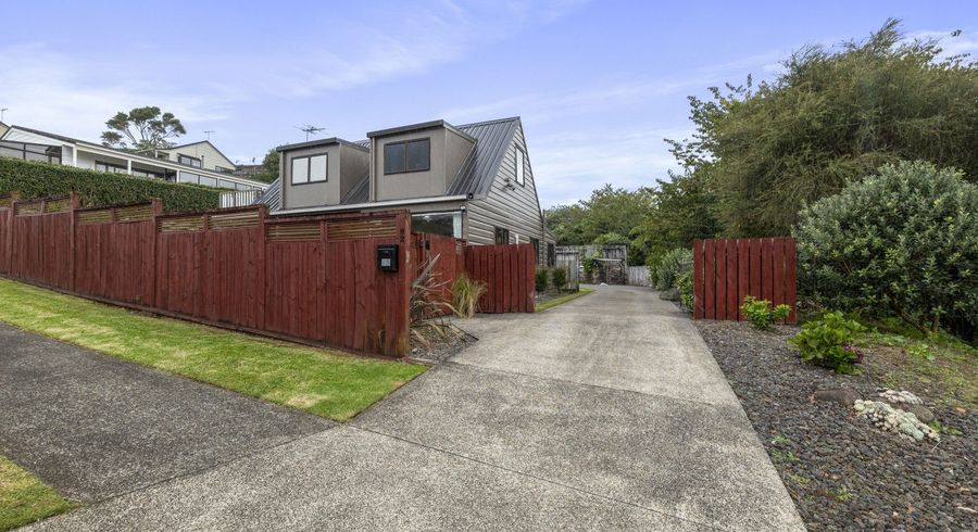  at 92 Heta Road, Highlands Park, New Plymouth
