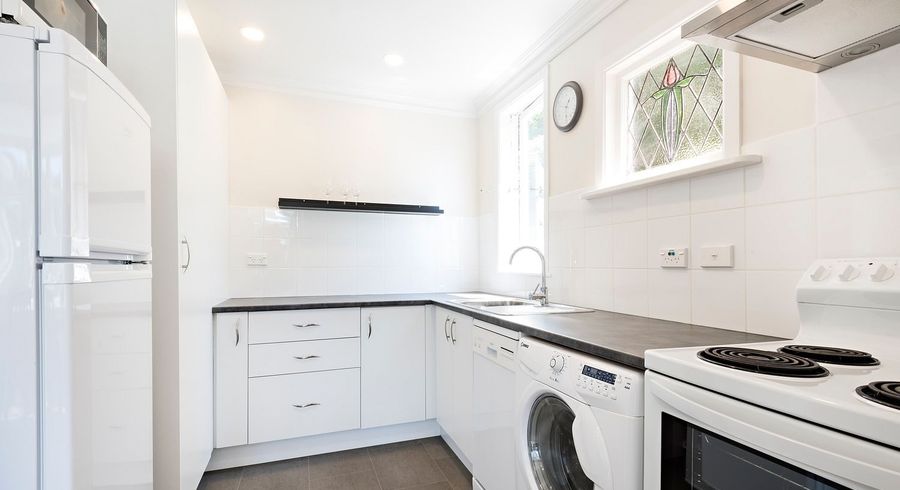  at 2/2 Kopiko Way, Brooklyn, Wellington, Wellington