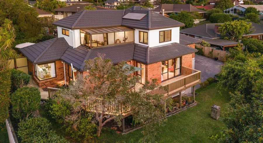  at 95 Norman Lesser Drive, Saint Johns, Auckland