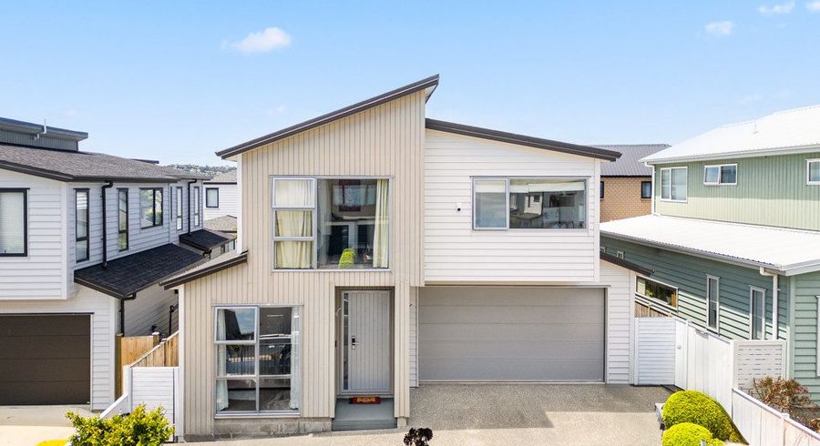  at 10 Roa Avenue, Hobsonville, Waitakere City, Auckland