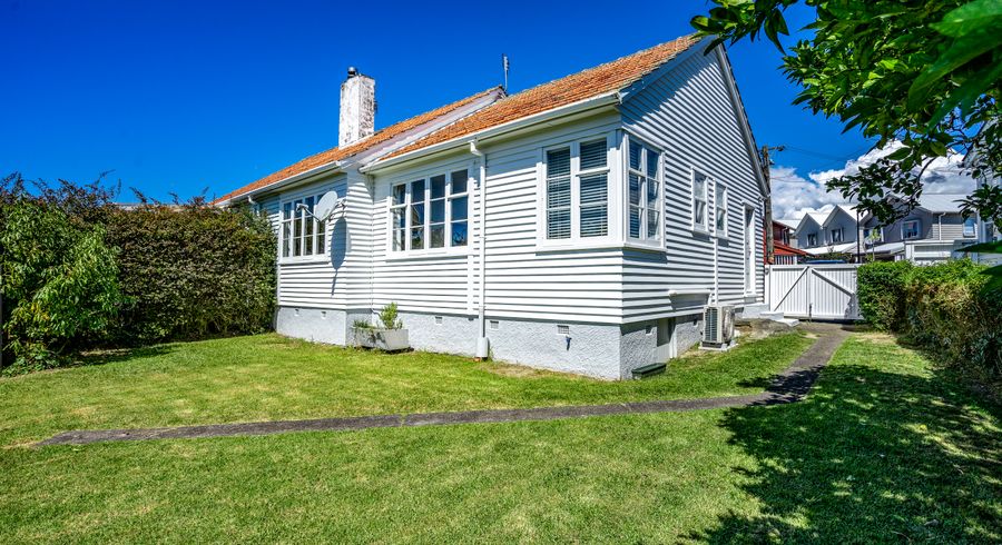  at 41 Waterbank Crescent, Waterview, Auckland
