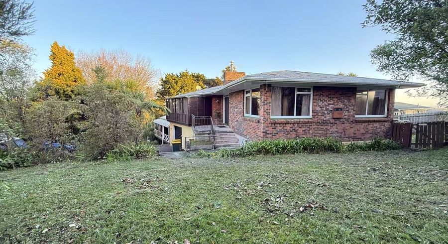  at 2 Stanley Road, Glenfield, North Shore City, Auckland
