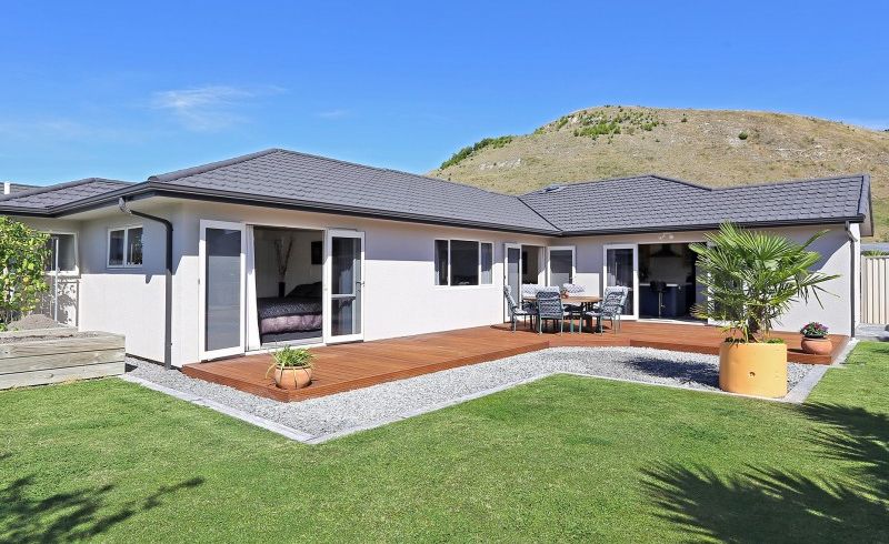  at 8 Chenin Place, Greenmeadows, Napier