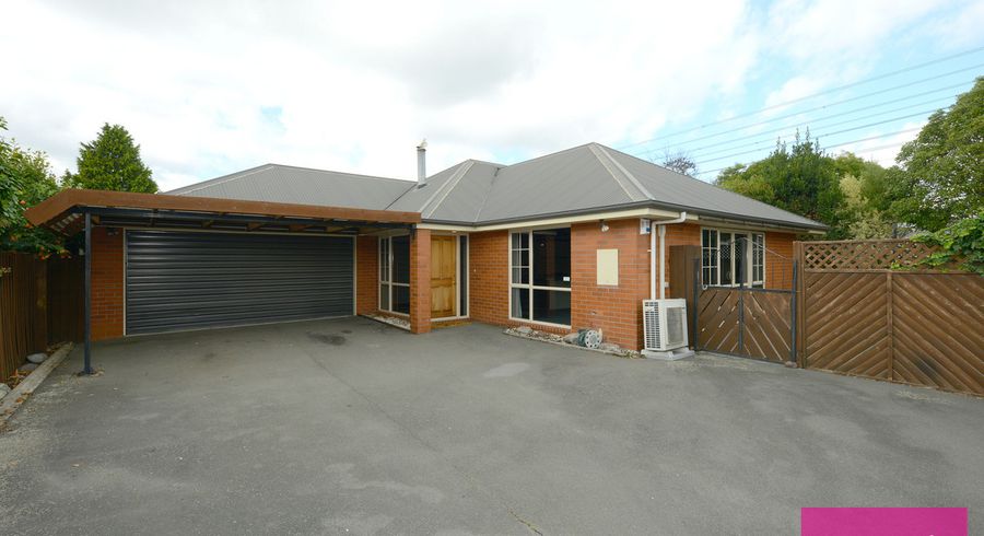  at 85C Middlepark Road, Sockburn, Christchurch