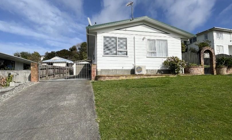  at 17 Staithes Drive North, Whitby, Porirua, Wellington