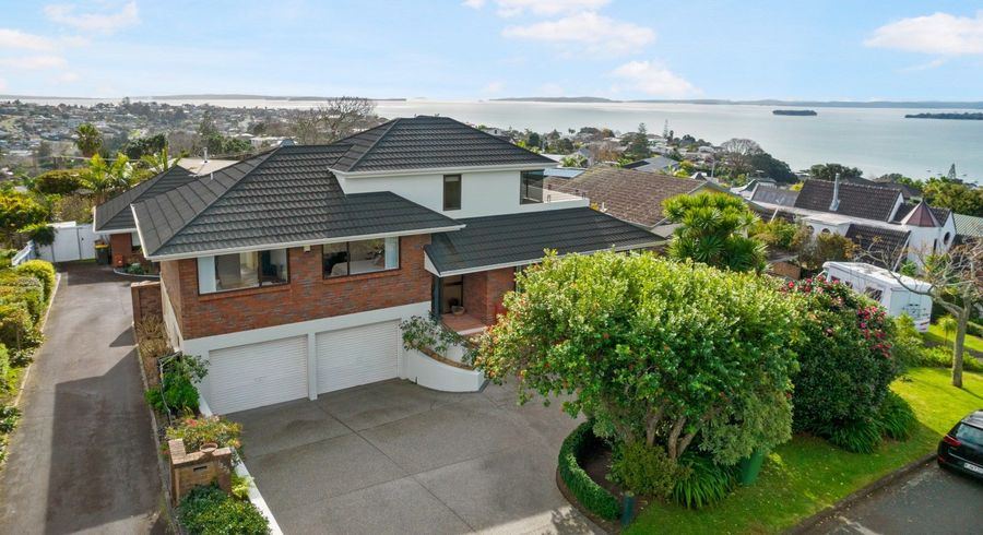  at 1/182 Sandspit Road, Shelly Park, Auckland