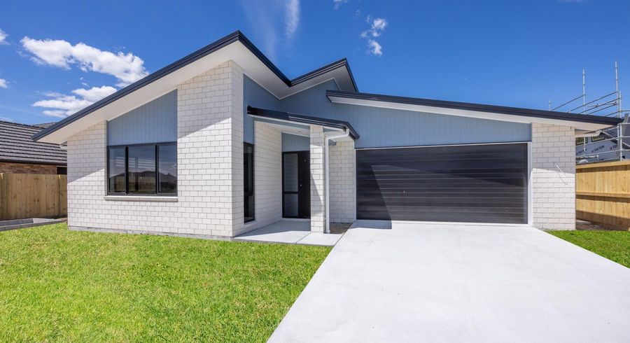  at 14 Korako Lane, Baverstock, Hamilton