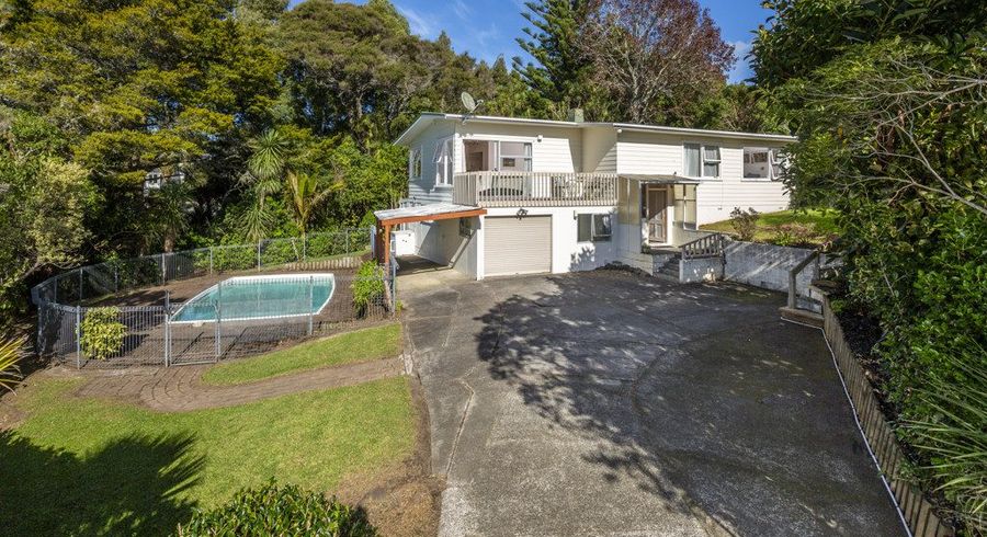  at 35 McDowell Crescent, Hillcrest, North Shore City, Auckland
