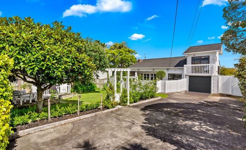  at 44 Gulf view Road, Murrays Bay, North Shore City, Auckland
