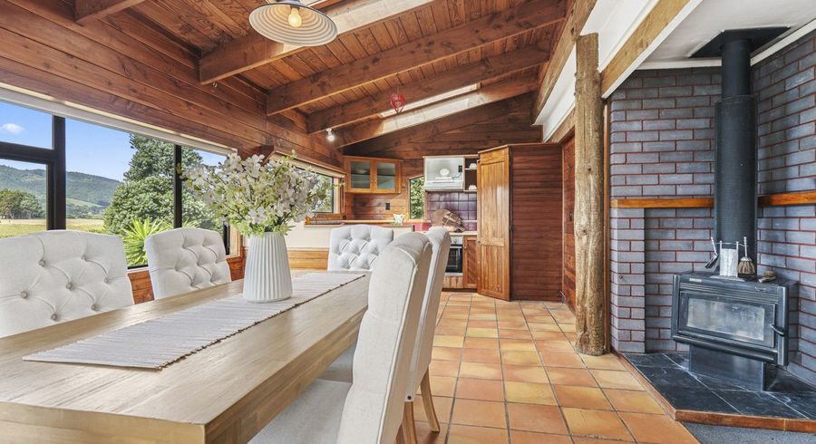  at 12 Kaitake Place, Oakura, New Plymouth, Taranaki