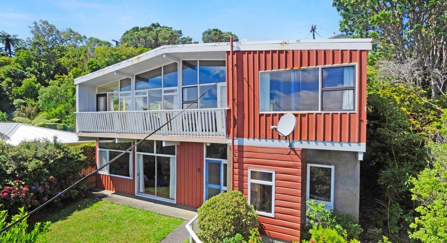  at 49 Croydon Street, Karori, Wellington