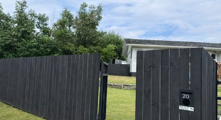  at 20  Mascot Ave, Mangere, Manukau City, Auckland