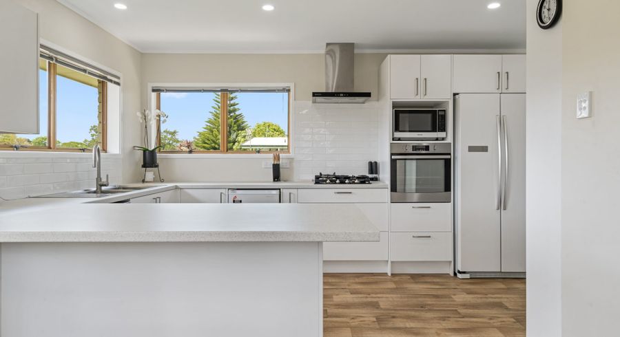  at 76 Racecourse Road, Waiuku, Waiuku