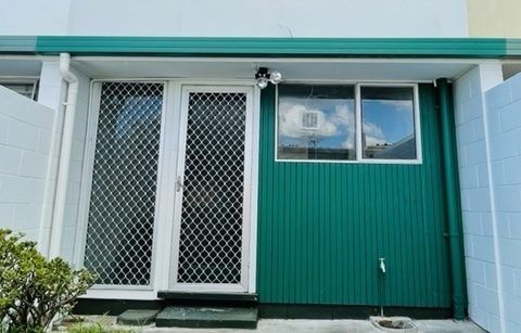  at 1 Bendale Place, Papatoetoe, Auckland