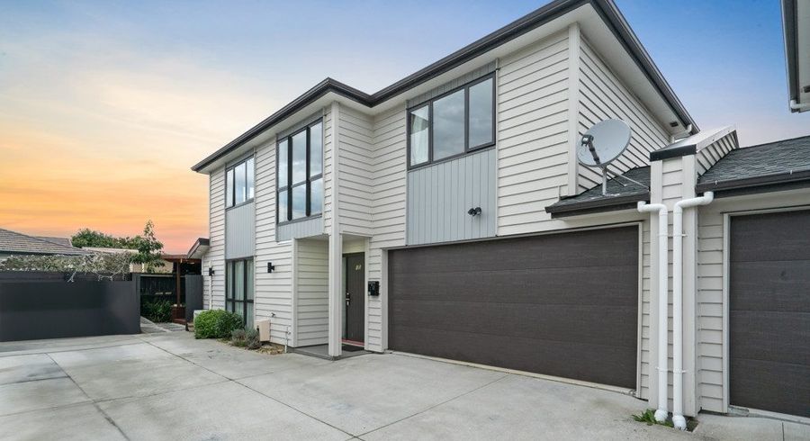  at 15 Rosarina Lane, Takanini, Papakura, Auckland