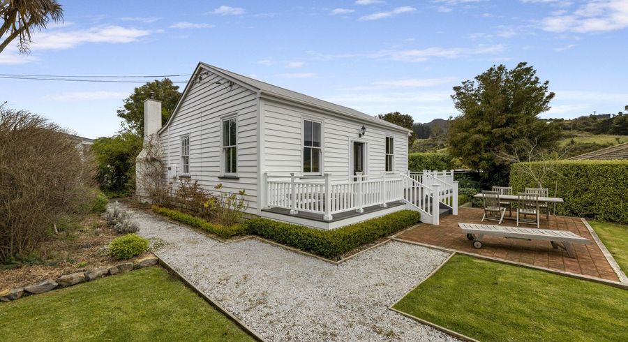  at 2 Downes Road, Roseneath, Dunedin