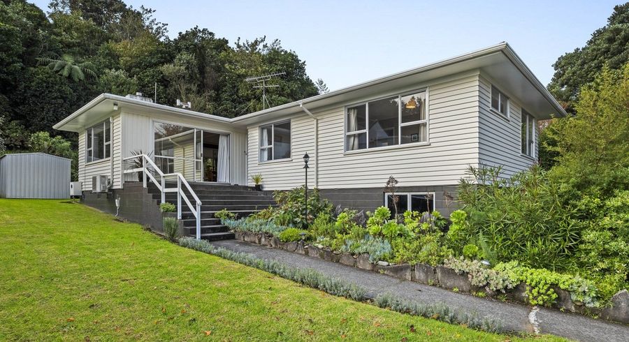 at 21 Ambury Place, Merrilands, New Plymouth