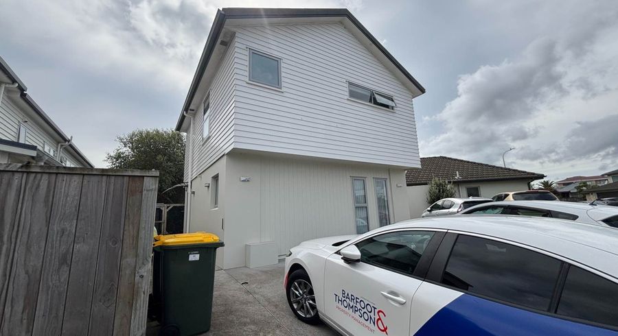  at 2/45 Fremantle Place, Pakuranga Heights, Manukau City, Auckland