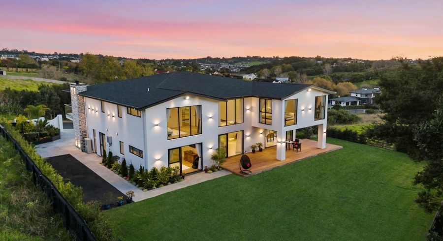  at 17 Tau Drive, Flat Bush, Manukau City, Auckland