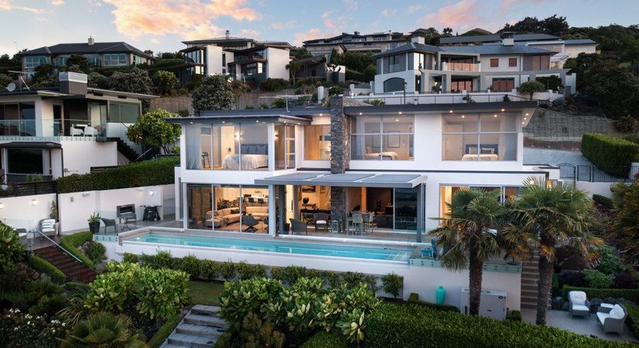 at 8 Avery Place, Redcliffs, Christchurch