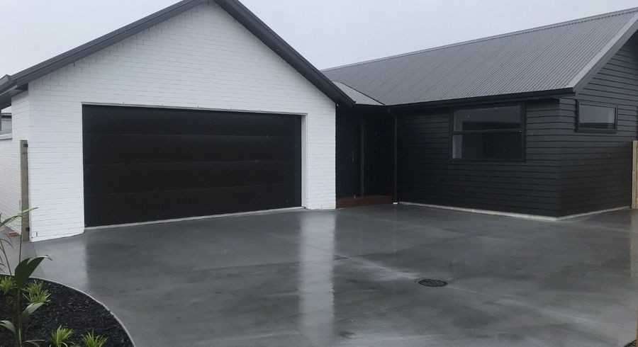  at 18 Mida Close, Papamoa Beach, Papamoa