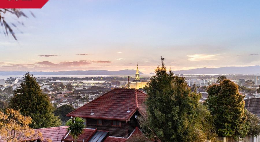  at 20 Goodwood Drive, Goodwood Heights, Auckland