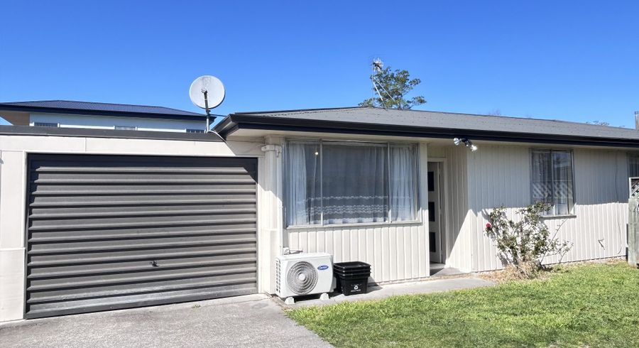  at 2/806 Lyell Street, Akina, Hastings