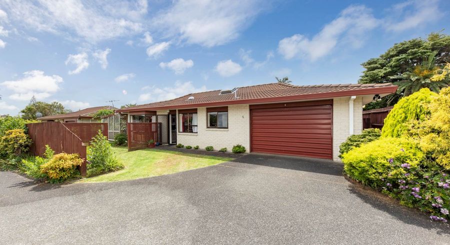 at 5/4074 Great North Road, Glen Eden, Auckland
