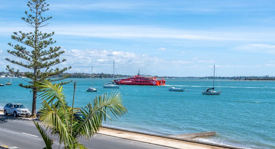  at 8 The Parade, Bucklands Beach, Manukau City, Auckland