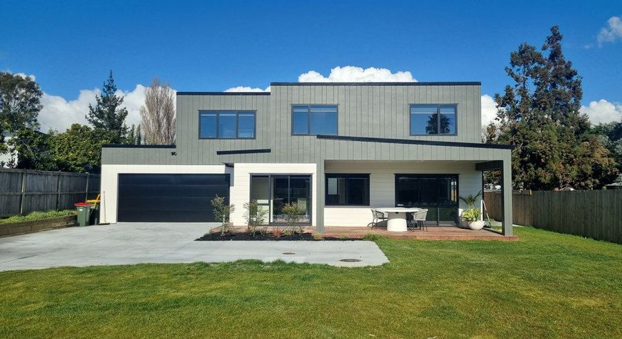  at 15 Fourth View Avenue, Beachlands, Auckland