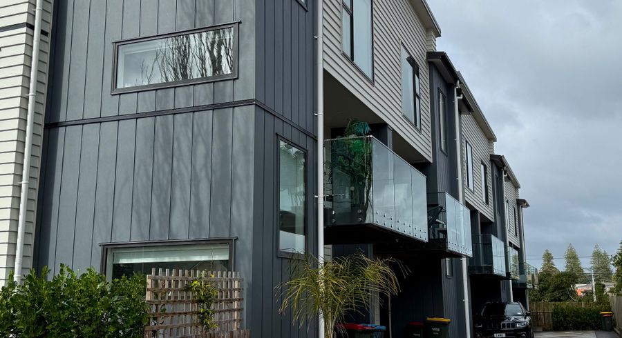  at 16D Brookfield Avenue, Onehunga, Auckland City, Onehunga, Auckland City, Auckland