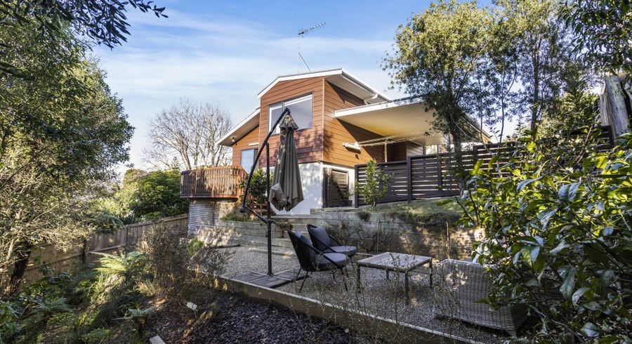  at 2/139 Rangatira Road, Beach Haven, Auckland