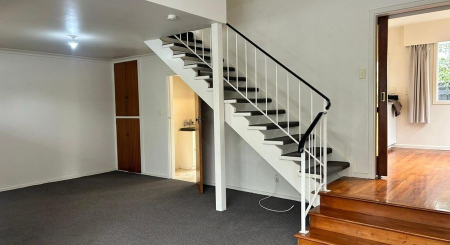  at 112 Rossall Street, Merivale, Christchurch City, Canterbury