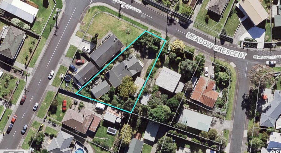  at 1 Meadow Crescent, Te Atatu South, Auckland